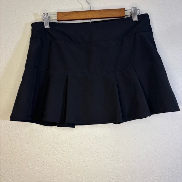 etonic Dresses & Skirts - Etonic Black Pleated Athletic Tennis Skort Size M